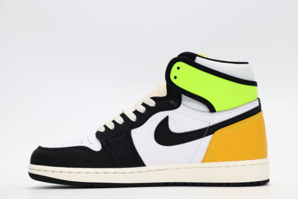 AIR JORDAN 1 HIGH OG VOLT GOLD REPLICA - Image 3