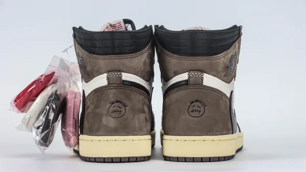 Air Jordan 1 Travis  Scott Quality Reps High - Image 5