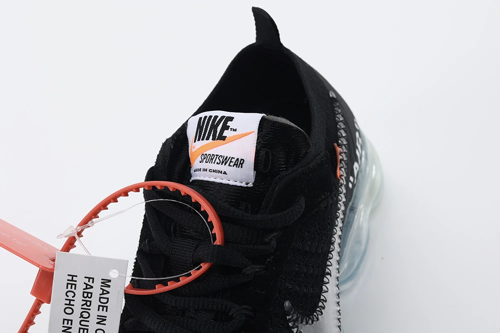Air VaporMax Off-White Black (2018) - Image 4