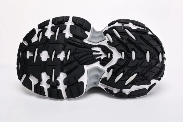 Balenciaga 10XL SNEAKERS White - Image 4