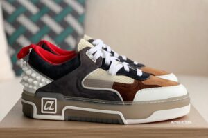 Christian Louboutin Astroloubi Saharienne/Smoke Gray