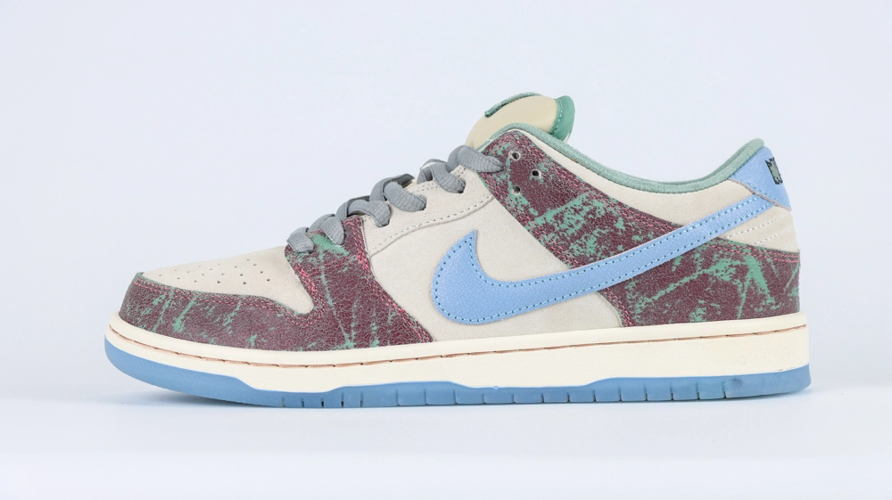 Crenshaw Skate Club x Dunk Low SB Reps - Image 4