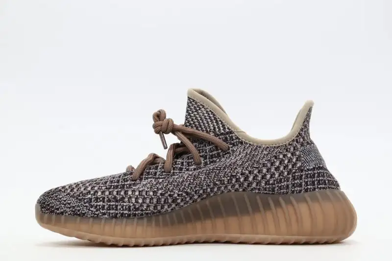 YEEZy 350V2 FADE REPLICA - Image 3