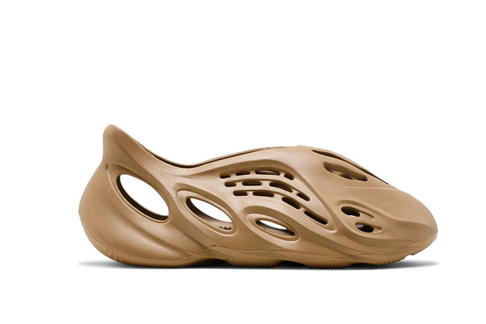 Yeezy Foam Runner ‘Ochre’ - Image 2