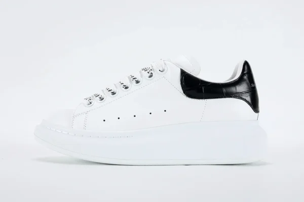 McQueen Oversized Black Crocodile - Image 3