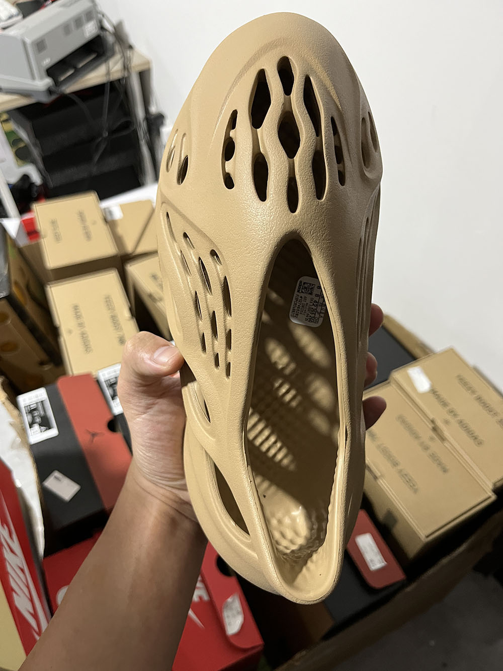 Yeezy Foam Runner ‘Ochre’ - Image 5