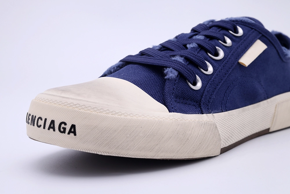 BALENCIAGA PARIS LOW SNEAKER IN BLUE - Image 5