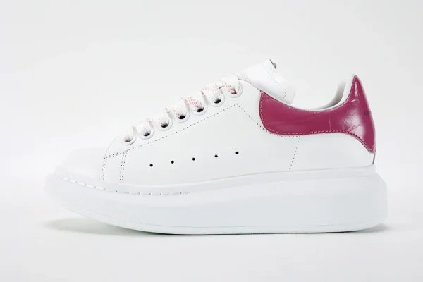 McQueen Oversized Pink Crocodile - Image 4