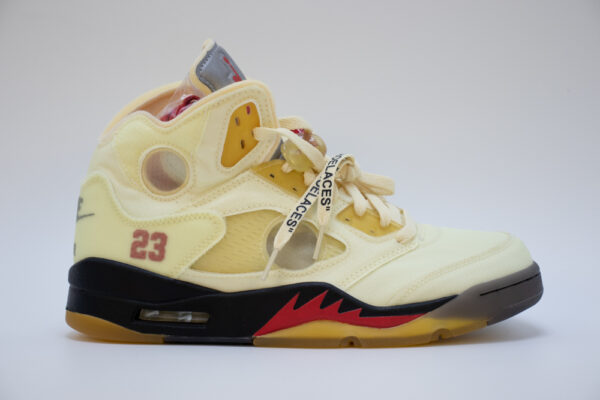 OFF-WHITE X AIR JORDAN 5 SAIL - Image 4