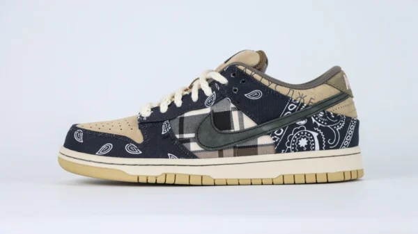 Replica Travis Scott Dunks Bandana Low - Image 4