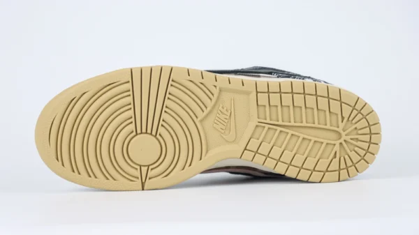 Replica Travis Scott Dunks Bandana Low - Image 5