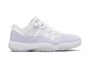 Wmns Air Jordan 11 Retro Low ‘Pure Violet’