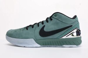 Zoom Kobe 4 Protro ‘Girl Dad’ Replica