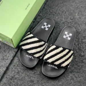 OFF-WHITE FLYKNIT STRIPE SLIDES