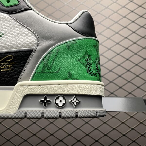 LOUIS VUITTON Trainer Low Top Board Shoes Black White Green - Image 7