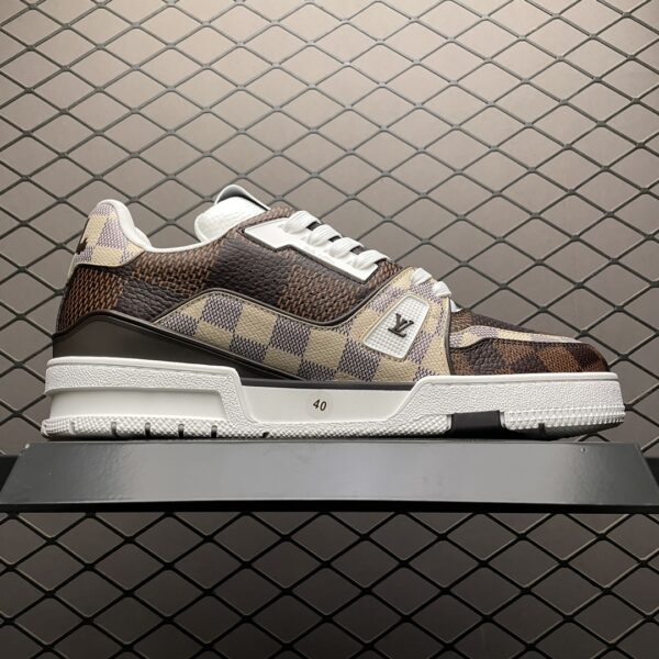 LOUIS VUITTON Trainer Low Top Board Checkerboard Brown - Image 4