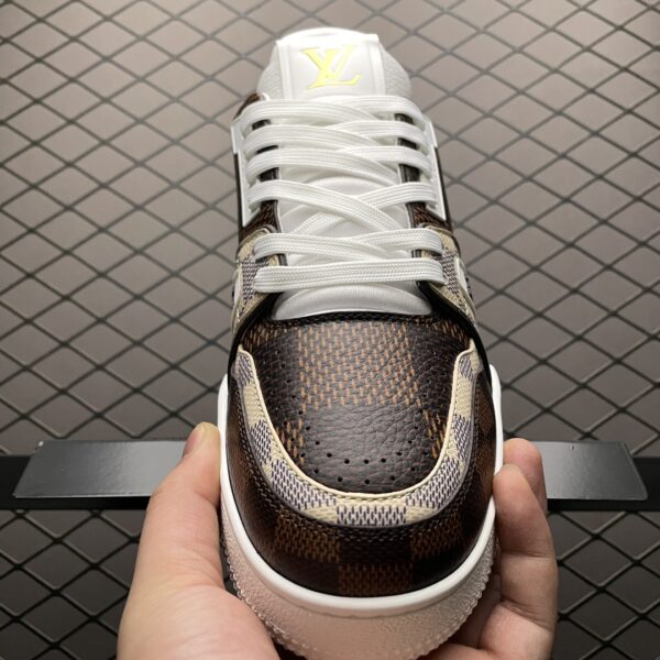 LOUIS VUITTON Trainer Low Top Board Checkerboard Brown - Image 5